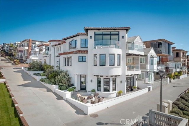 1920 The Strand, Manhattan Beach, CA 90266