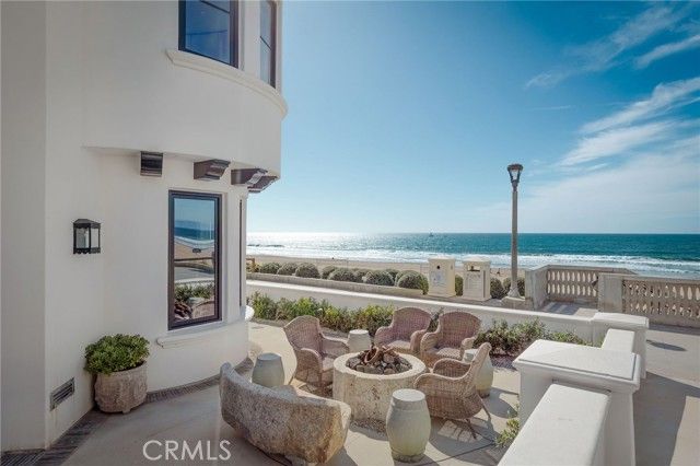 1920 The Strand, Manhattan Beach, CA 90266