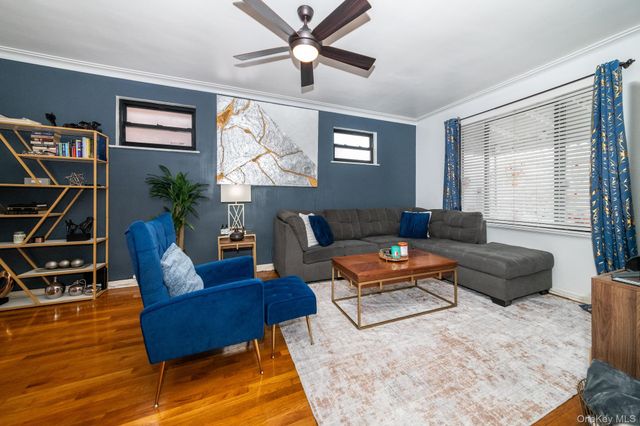 2530 Fenton Avenue, Bronx, NY 10469
