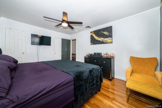 2530 Fenton Avenue, Bronx, NY 10469