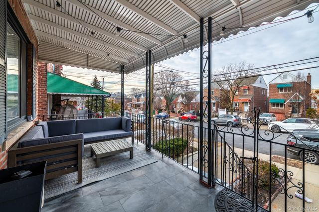 2530 Fenton Avenue, Bronx, NY 10469