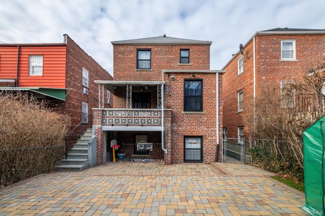 2530 Fenton Avenue, Bronx, NY 10469