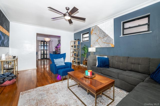 2530 Fenton Avenue, Bronx, NY 10469