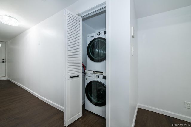 2530 Fenton Avenue, Bronx, NY 10469