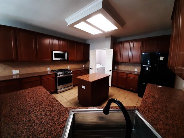 19410 Rosebud Ridge Way, Spring, TX 77379
