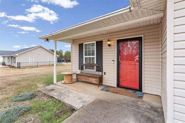 8 Stonegate Drive, Cedartown, GA 30125