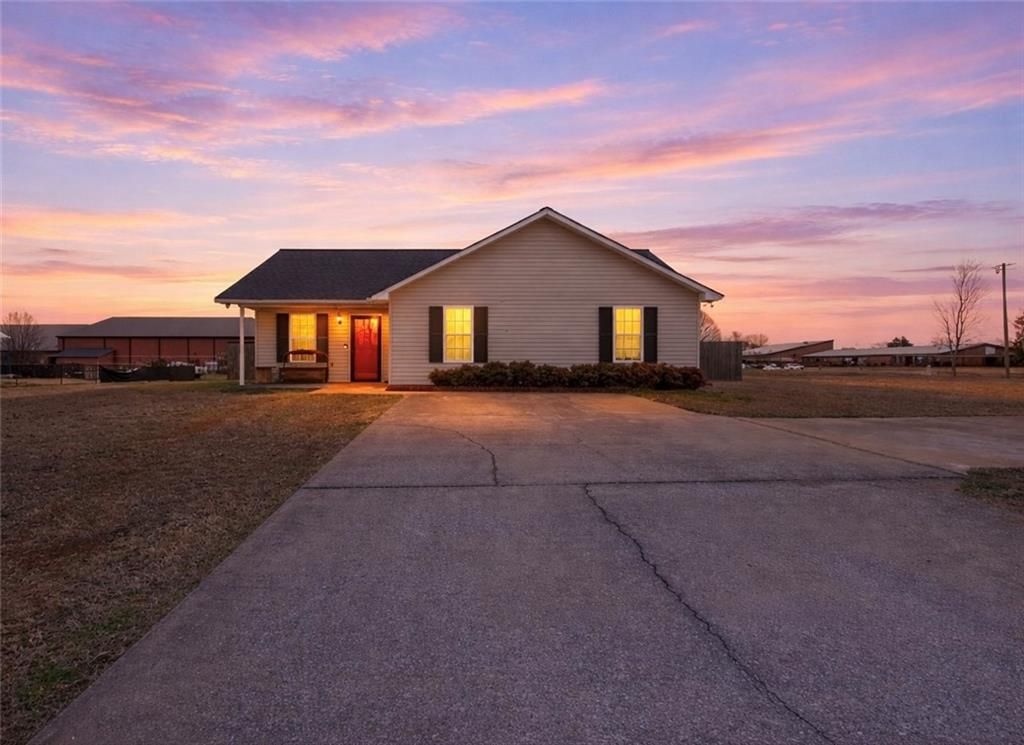 8 Stonegate Drive, Cedartown, GA 30125