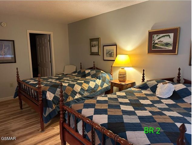 1704 Hidden Hills Road, Gatlinburg, TN 37738