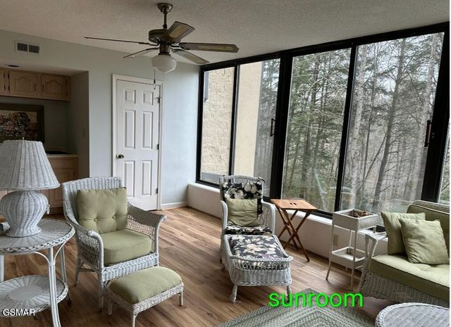 1704 Hidden Hills Road, Gatlinburg, TN 37738