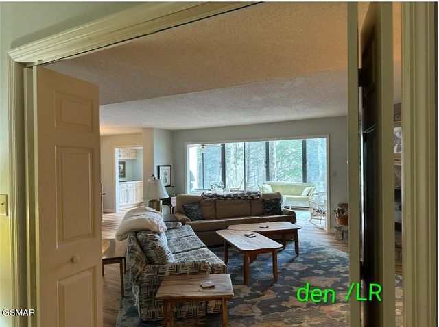 1704 Hidden Hills Road, Gatlinburg, TN 37738