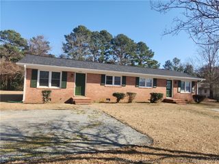 425 Windemere Drive, Fayetteville, NC 28314