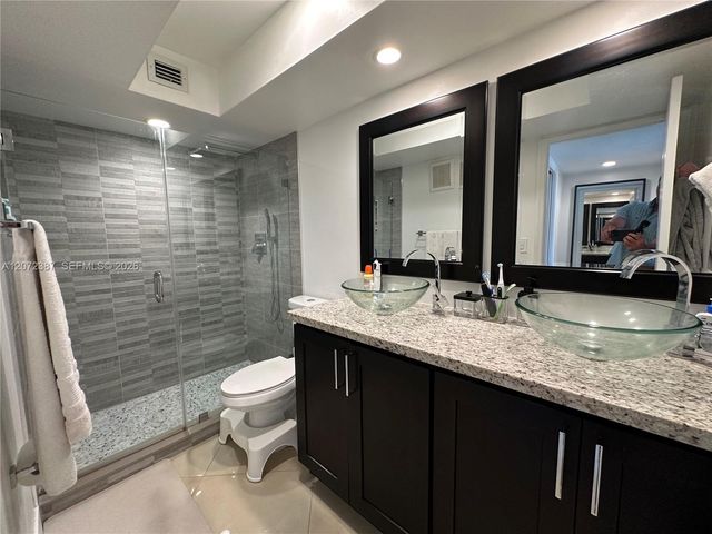 9301 SW 92nd Avenue C320, Miami, FL 33176