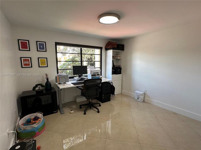 9301 SW 92nd Avenue C320, Miami, FL 33176