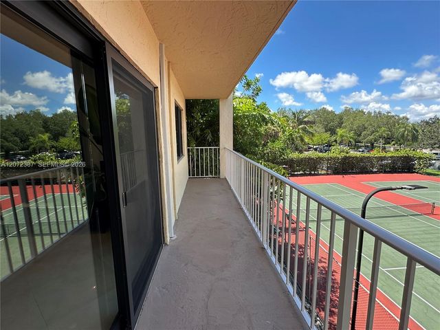 9301 SW 92nd Avenue C320, Miami, FL 33176