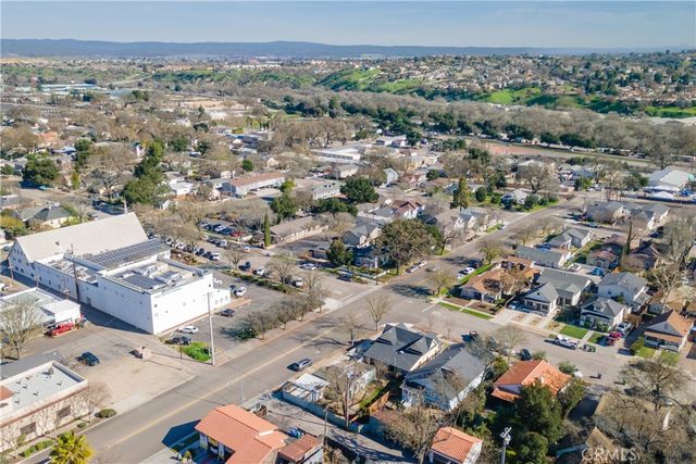 1545 Park Street, Paso Robles, CA 93446