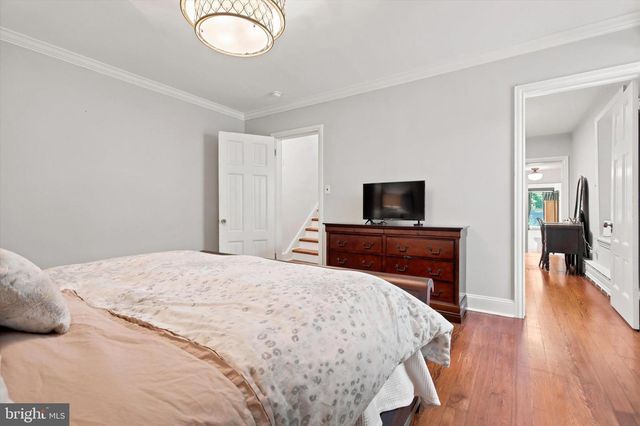 50 W HIGHLAND AVE, Philadelphia, PA 19118