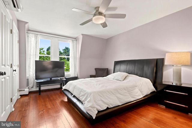 50 W HIGHLAND AVE, Philadelphia, PA 19118