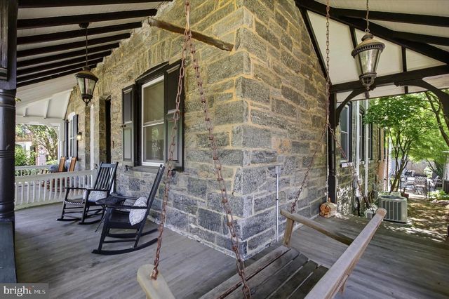 50 W HIGHLAND AVE, Philadelphia, PA 19118