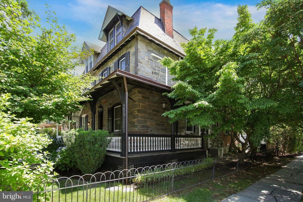 50 W HIGHLAND AVE, Philadelphia, PA 19118