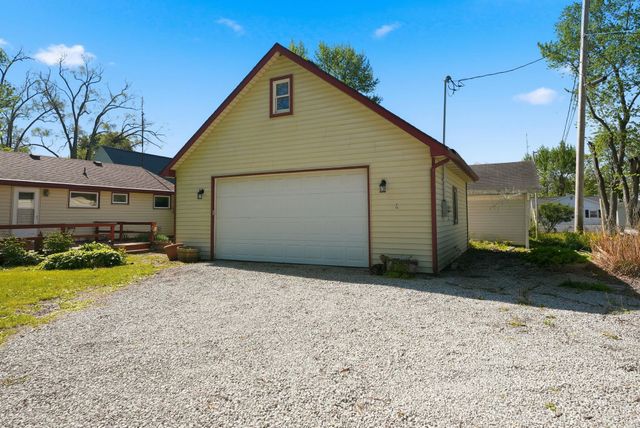 6669 N 6th Trail, North Webster, IN 46555
