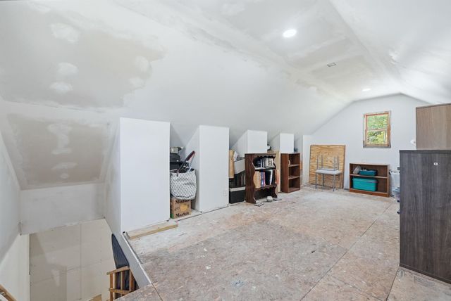 6669 N 6th Trail, North Webster, IN 46555