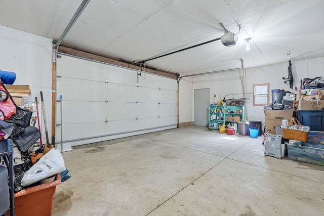 6669 N 6th Trail, North Webster, IN 46555