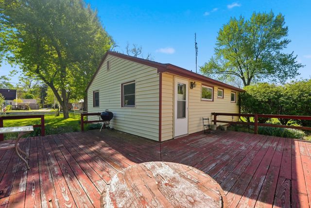 6669 N 6th Trail, North Webster, IN 46555