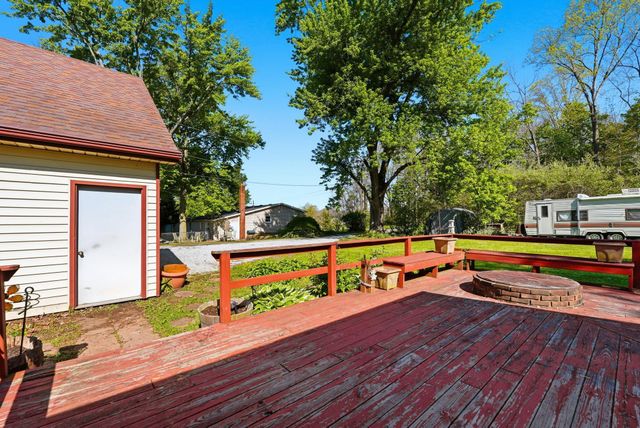 6669 N 6th Trail, North Webster, IN 46555