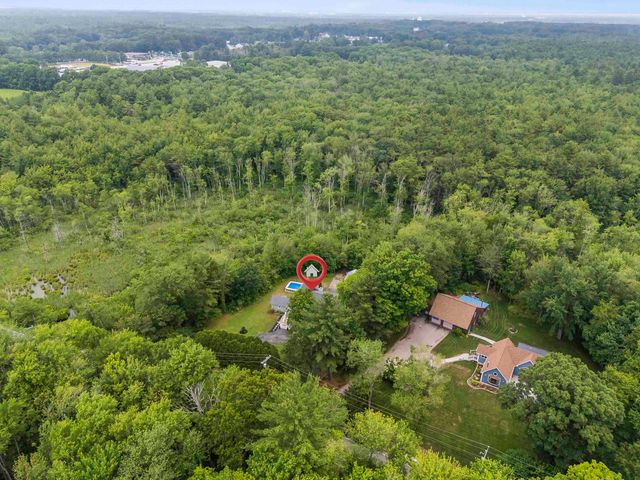 19 North Road, North Hampton, NH 03862