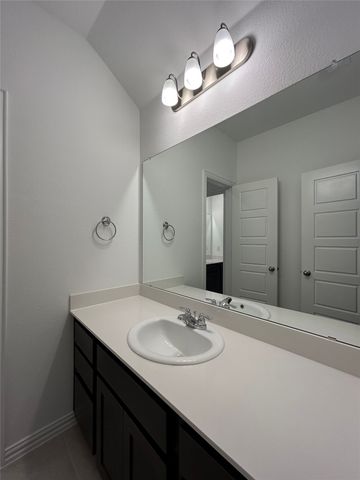 1448 Sun Garden Way, Justin, TX 76247