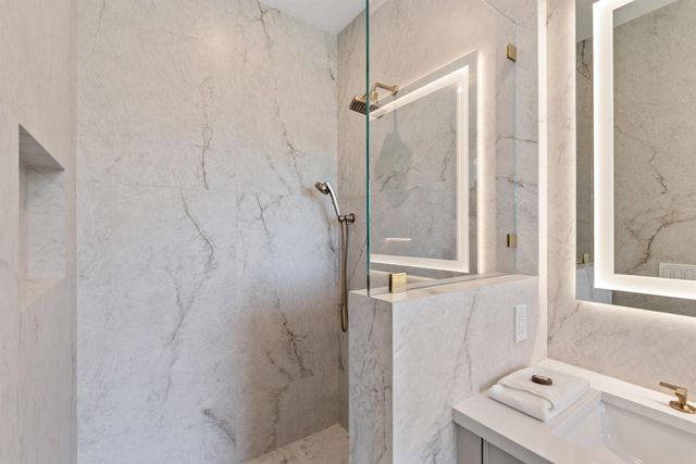 100 Gleason Street 204, Delray Beach, FL 33483