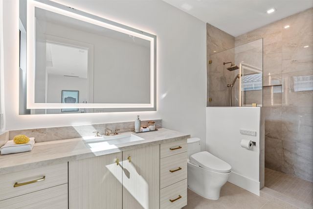 100 Gleason Street 204, Delray Beach, FL 33483