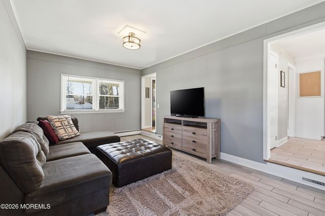 111 Heights Terrace, Middletown, NJ 07748