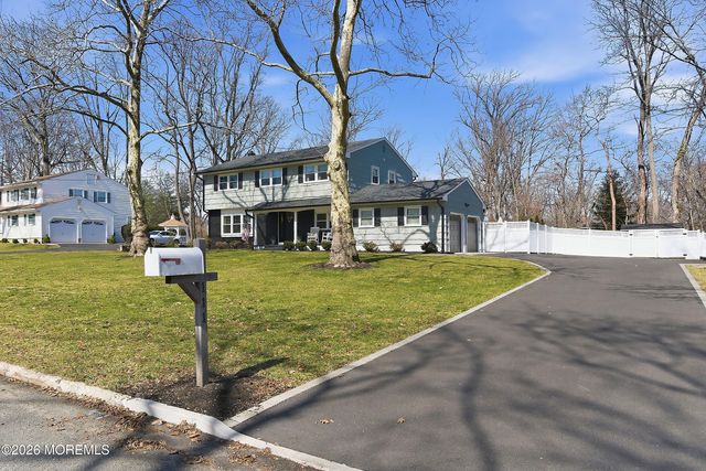 111 Heights Terrace, Middletown, NJ 07748