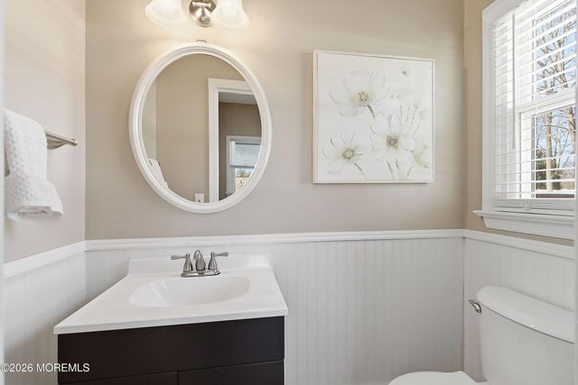 111 Heights Terrace, Middletown, NJ 07748