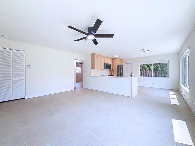 224 NE 23rd Avenue 3, Pompano Beach, FL 33062