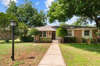 207 Mcmurry Avenue, Duncanville, TX 75116