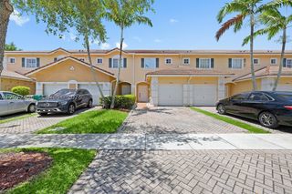 7929 Tuscany Dr, Tamarac, FL 33321
