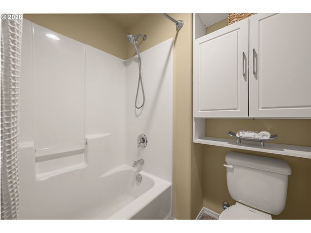 1148 W 21ST Ave, Eugene, OR 97405