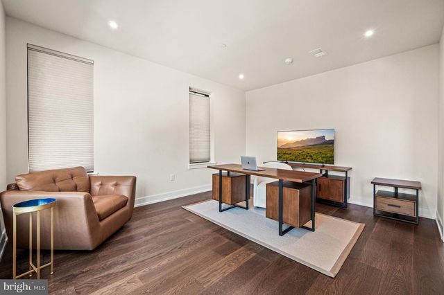 206 KALOS ST, Philadelphia, PA 19128