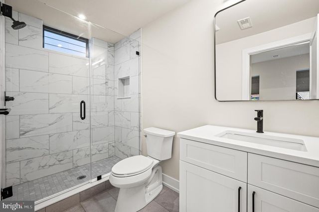 206 KALOS ST, Philadelphia, PA 19128