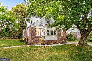 1 DIXIE DR, Penns Grove, NJ 08069