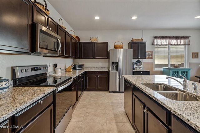 1242 E Lee Place, Casa Grande, AZ 85122