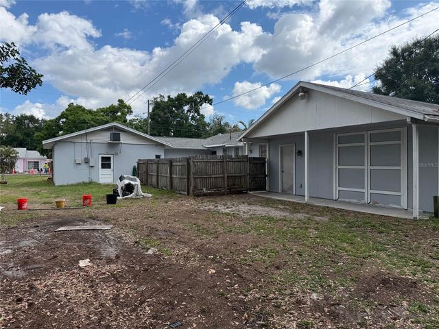 4462 46TH AVENUE N, St Petersburg, FL 33714