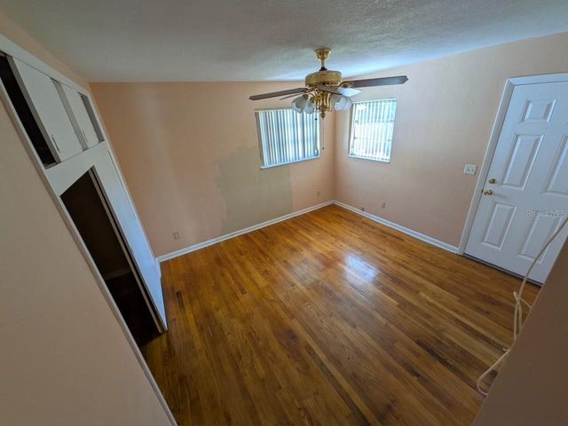 4462 46TH AVENUE N, St Petersburg, FL 33714