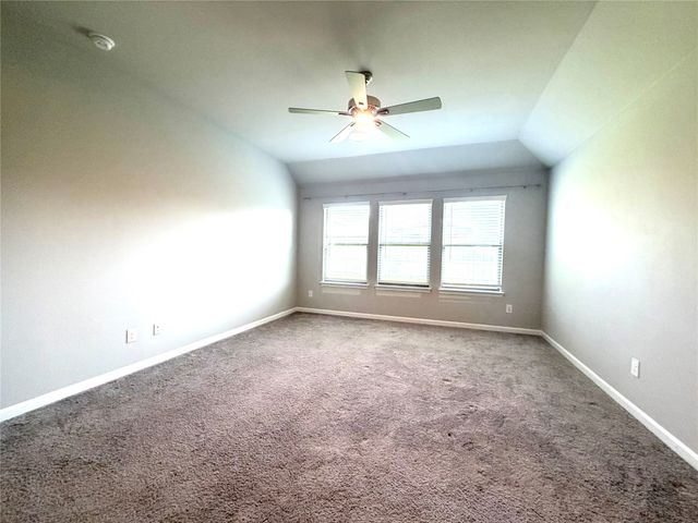 218 Brookview Drive, Lavon, TX 75166