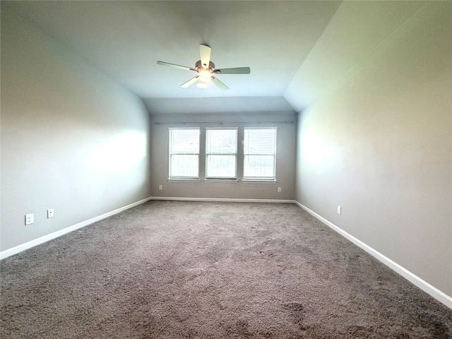 218 Brookview Drive, Lavon, TX 75166