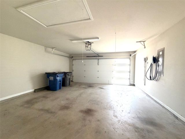 218 Brookview Drive, Lavon, TX 75166