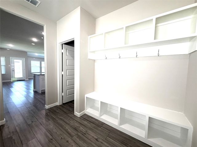 218 Brookview Drive, Lavon, TX 75166