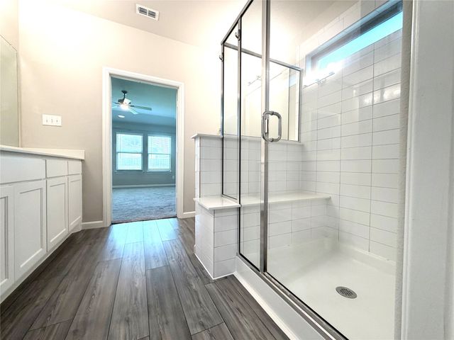 218 Brookview Drive, Lavon, TX 75166